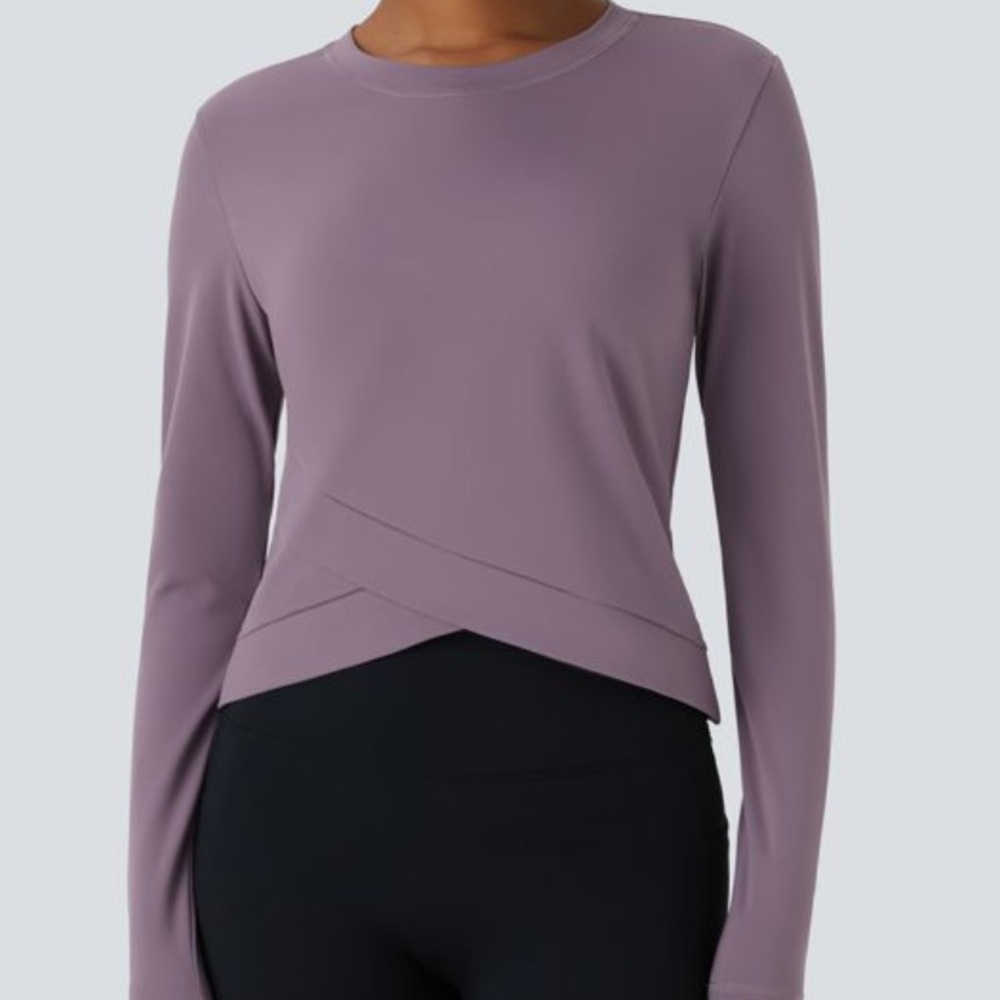 NWT HALARA Softlyzero'™ Plush Round Neck Crossover Hem Yoga Top Size: Small